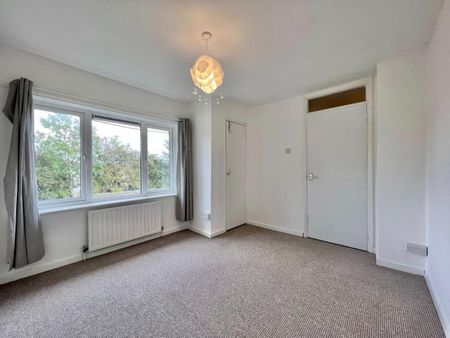 2 bedroom House To Let - Photo 3