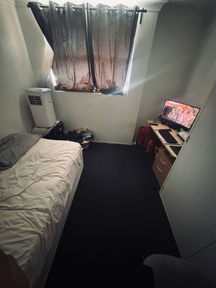 Kelvin Grove - Photo 1