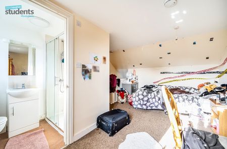 6 bedroom terraced house to rent - Photo 4