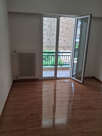 Διαμέρισμα για ενοικίαση Κέντρο (Πετρούπολη) - Photo 4