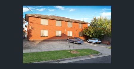 Central 2 Bedroom Apartment | FLARE REAL ESTATE - Photo 2