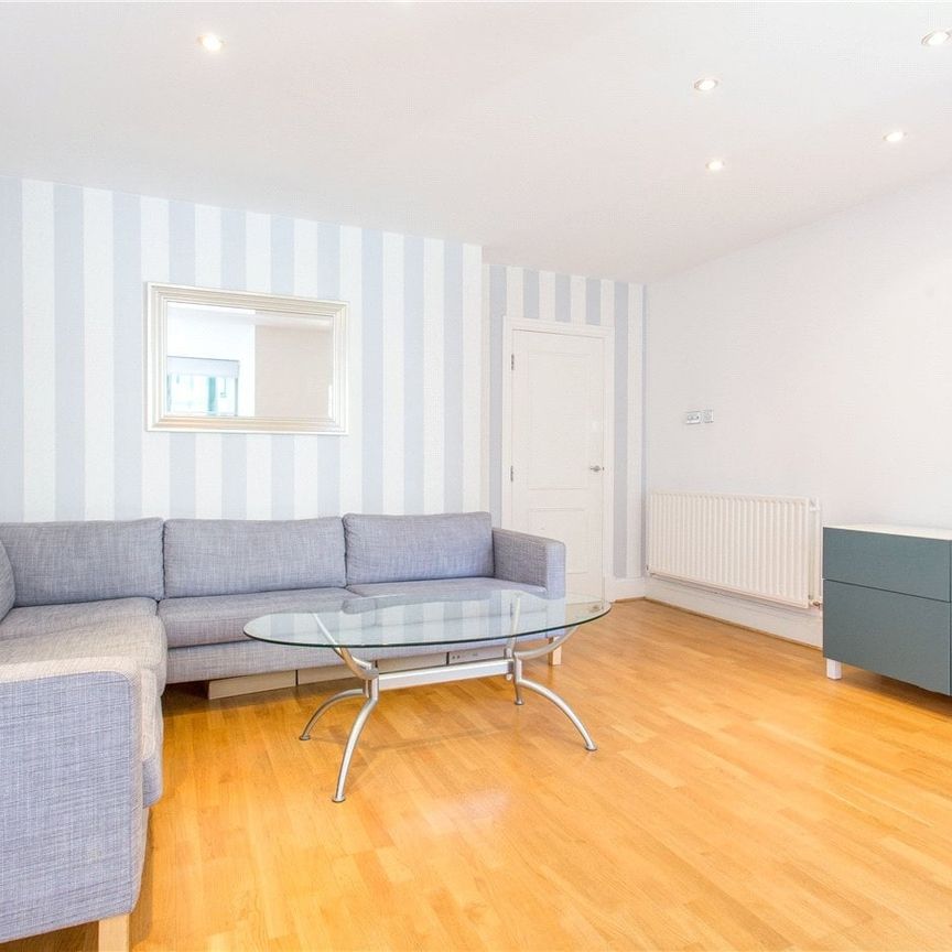 3 Bed Flat, Warren House, W14 - Photo 1