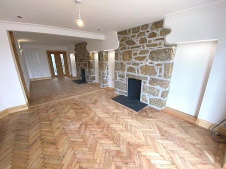 4 bedroom townhouse to rent - Photo 3