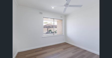 Sophisticated Living in Mile End - Photo 3