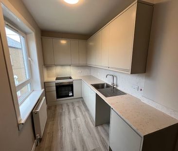 2 Bed Flat, Broomside Terrace, EH12 - Photo 1