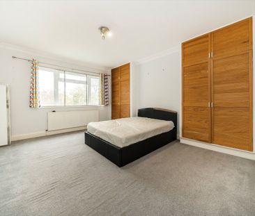 Chatsworth Road, North West London, NW2, London - Photo 5