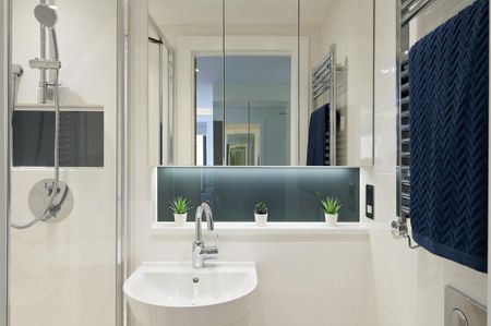 1 bedroom private hall to rent - Photo 5