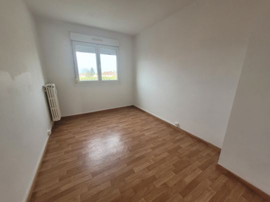 Location Appartement 3 pièces 54m² BEUVRAGES 59192 - Photo 1