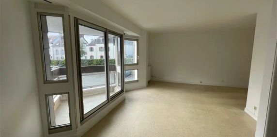 Location appartement 1 pièce - 38m² à Vannes (56000) - Photo 2