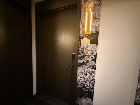 For Lease - 771 Yonge Street Unit# 1008, Toronto, Ontario - Photo 5