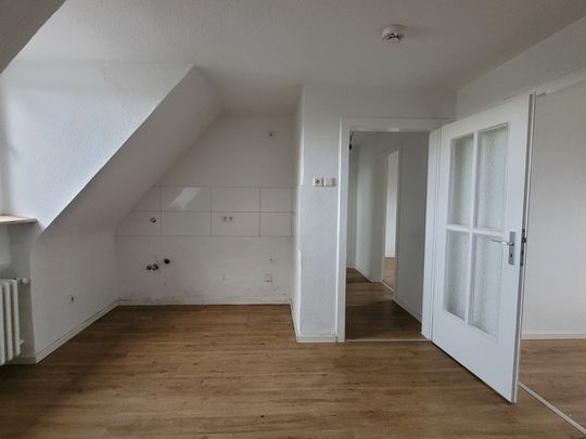 Gemütliche Single-Wohnung im Dachgeschoss - Foto 1