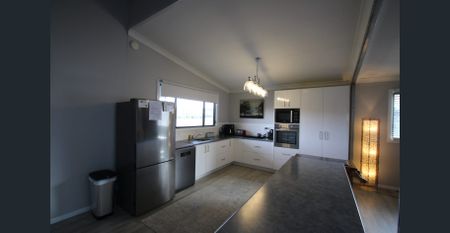 Tranquil Country Escape in Clifton Grove - Photo 4