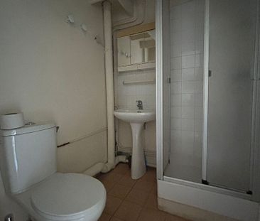 Location Appartement 1 pièce 16m² - Photo 6