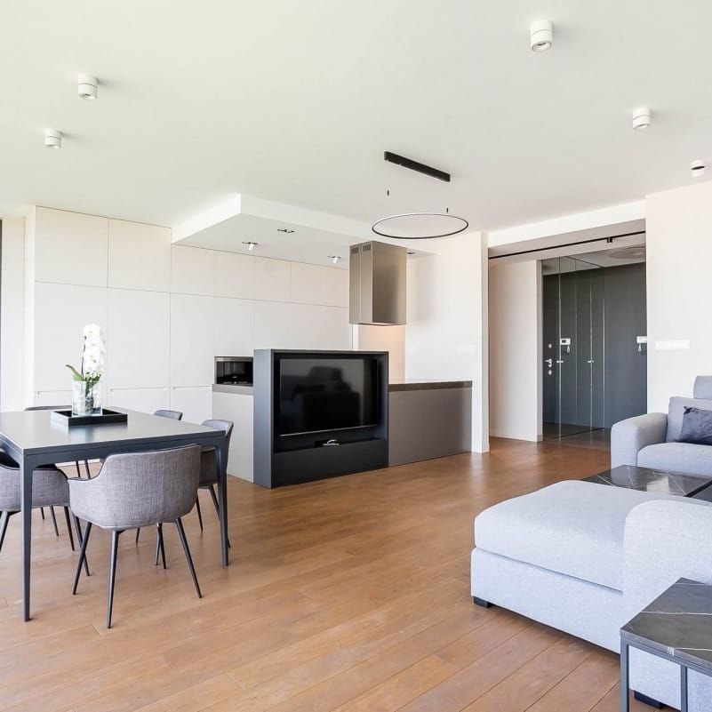 Mieszkanie do wynajęcia 4 pokoje Grzybowska, Warszawa 125 m² - Фото 1