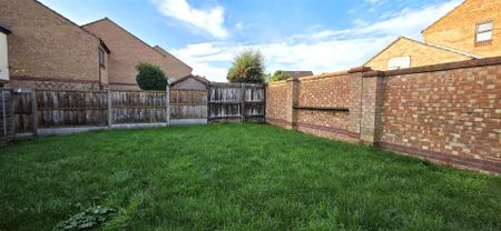 Dabinett Avenue, Hereford - Photo 5