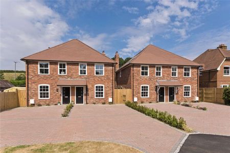 A fantastic development of four 4 bedroom semi-detached houses. Set across three floors, each property offers excellent family accommodation with a good amount of outside space. - Photo 5