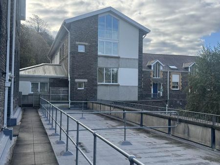 2 bedroom apartment to rent - Photo 5