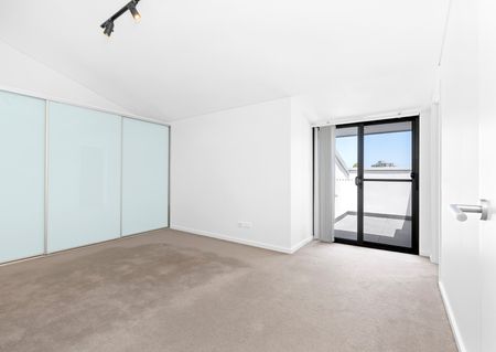 Two Bedroom Apartment In Near New Warehouse Development - Photo 3
