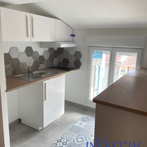 APPARTEMENT T1 MEUBLE OULLINS, - Photo 2