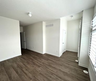 For Lease - 44 Armillo Place, Markham, Ontario - Photo 4