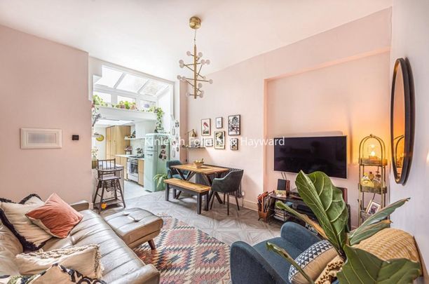 2 bedroom flat to rent - Photo 1