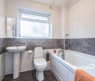 Narromine Drive, Calcot, Reading, RG31 - Photo 5