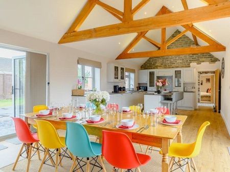 The Causeway, Mark, Highbridge, Somerset, TA9 - Photo 5