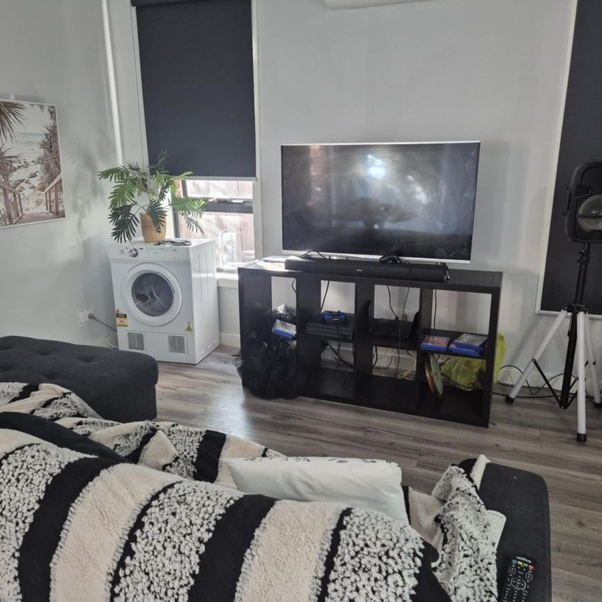 Broadmeadows - Photo 1