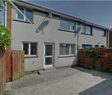 Semi-detached house to rent on - Photo 6