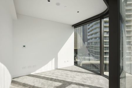 1305/71 Macquarie Street, Sydney - Photo 2