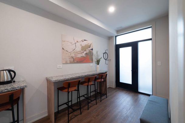 For Lease - 23 Ross Street Unit# 1, Toronto, Ontario - Photo 1