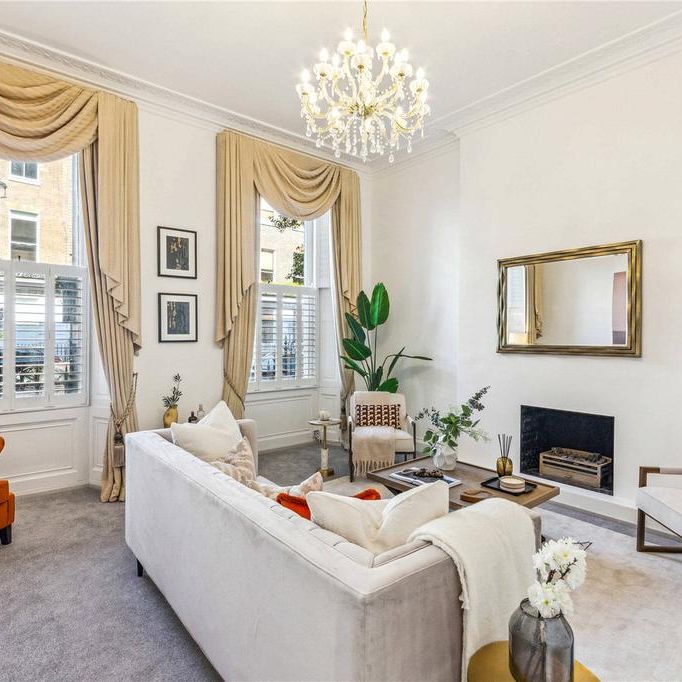 3 bedroom flat to rent - Photo 1