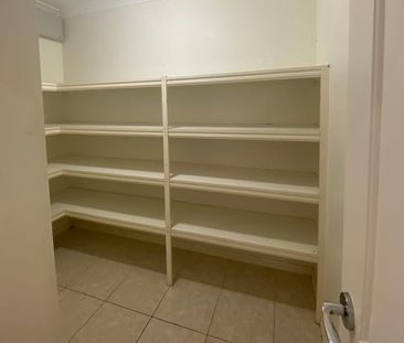 Spacious family home! - Photo 1