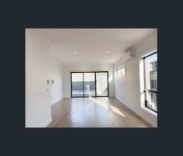 Four-bedroom home!! - Photo 3