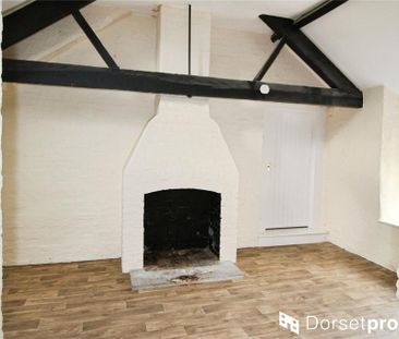 4 bedroom detached house to rent - Photo 3