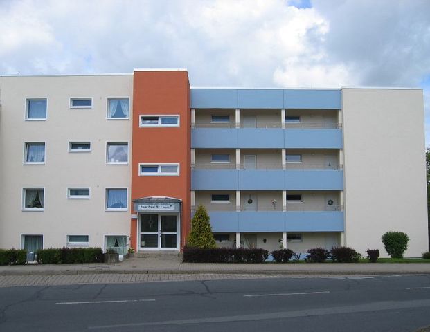 3 Zimmer-Wohnung mit Balkon in der Südstadt von SZ-Bad - Foto 1