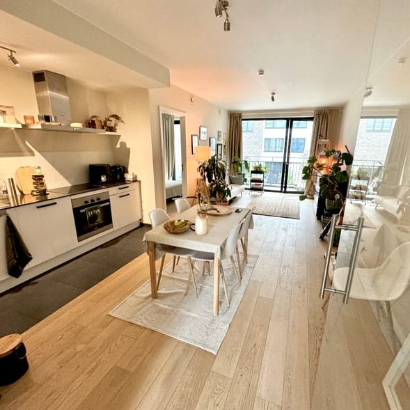 Appartement te huur - Photo 1