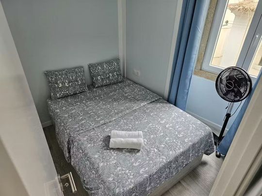 Beco Surradores, Lisbon, Lisbon 1100-240 - Photo 1