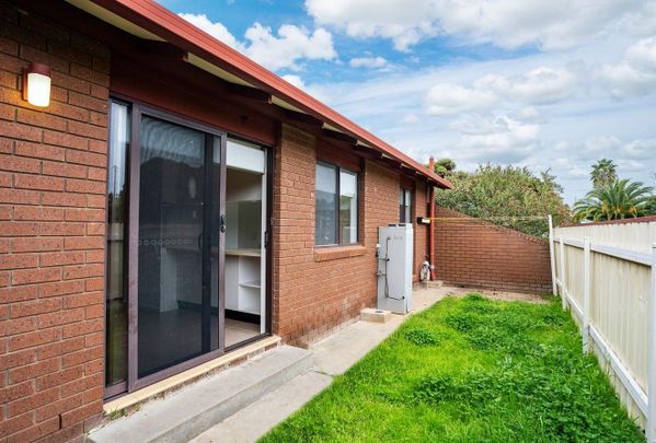 Modern Living, Low-Maintenance Lifestyle - Photo 1