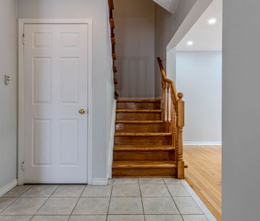 For Lease - 1508 Pinecliff Road, Oakville, Ontario - Photo 1