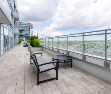 For Lease - 525 Adelaide Street Unit# 1020, Toronto, Ontario - Photo 1