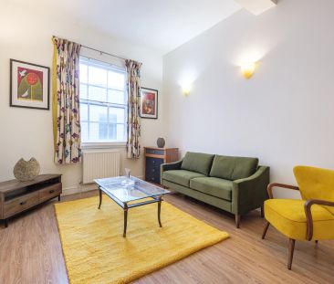 Great Tower Street, EC3R - Photo 2