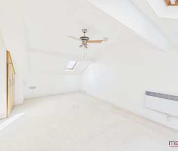 2 bedroom duplex to rent - Photo 1