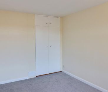 3 bedroom property to rent - Photo 4