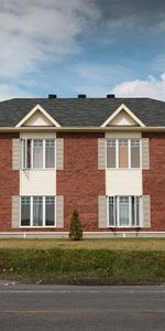 Beau grand 5 1/2 Récent STYLE CONDO Disponible le 1 Juillet 2026 - Photo 4