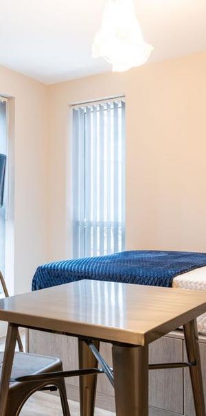 Studio to rent - Photo 1