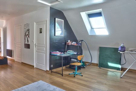 Maison meublée 150m² à louer à l'année à BINIC - Photo 4