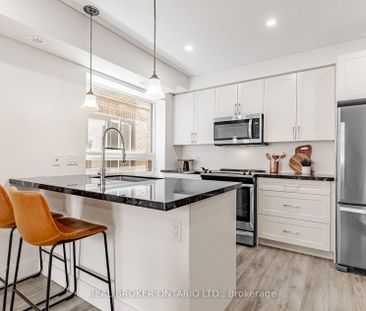 For Lease - 1088 Avenue Road Unit# B, Toronto, Ontario - Photo 2