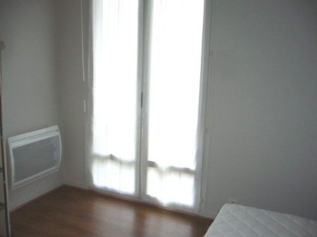 Location Appartement 2 pièces 49m² FONTAINEBLEAU 77300 - Photo 3