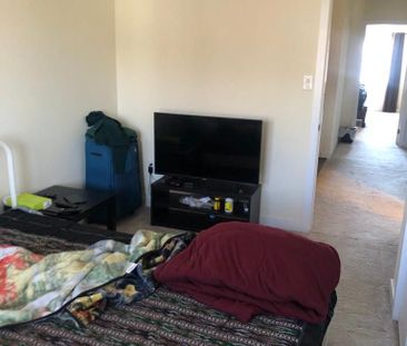 For Lease - 6 Baffin Crescent, Brampton, Ontario - Photo 4